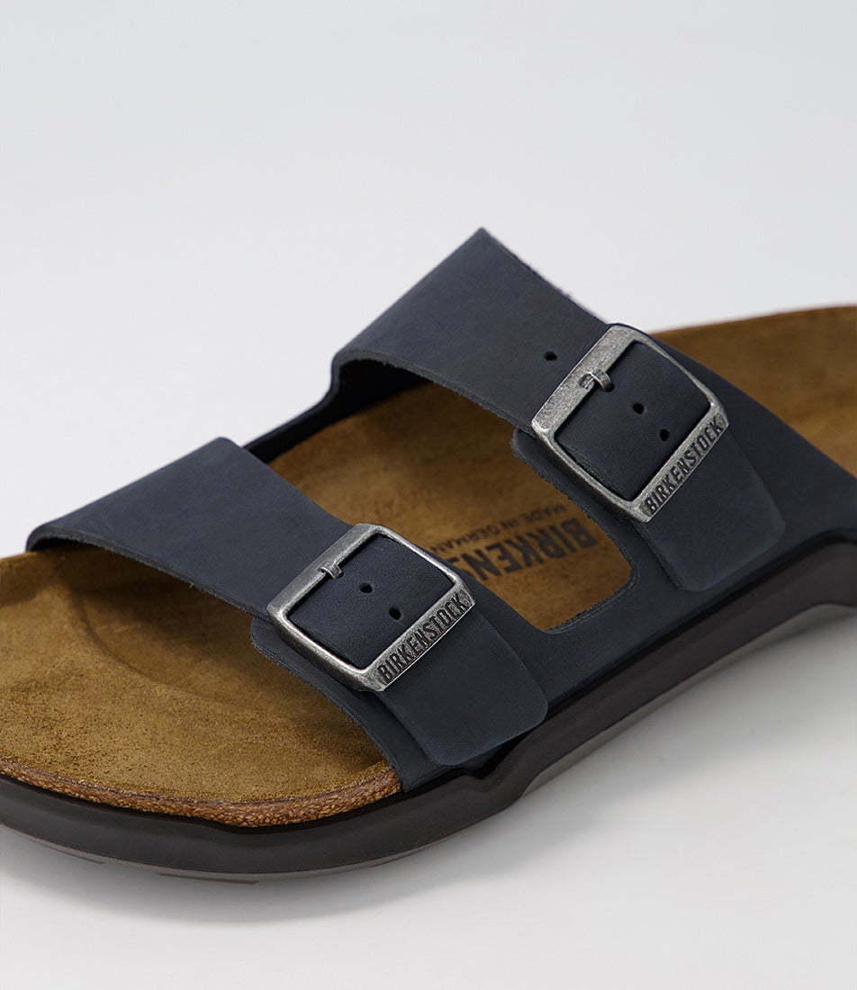 Arizona Cross Town Black Waxy Leather Slides