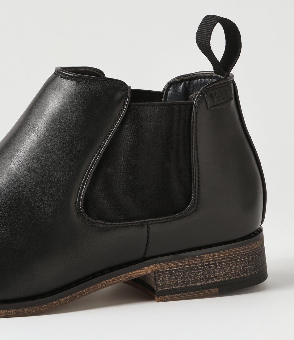 Qita Black Washed Sole Chelsea Boots Qita Black Washed Sole Chelsea Boots