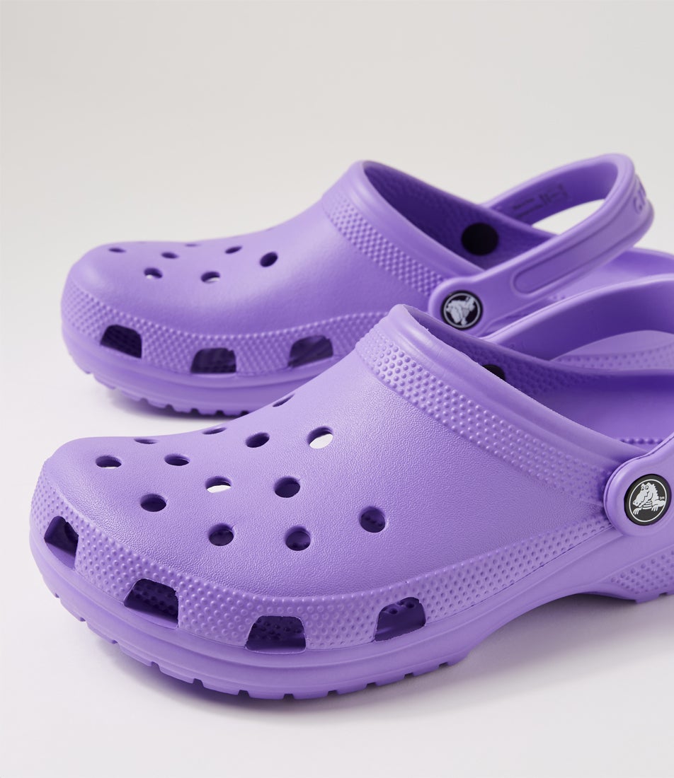 Classic W Galaxy Croslite Sandals