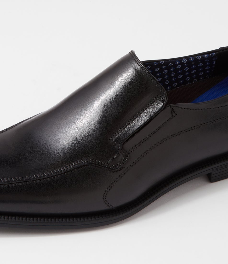 Theo Black Leather Flat Shoes