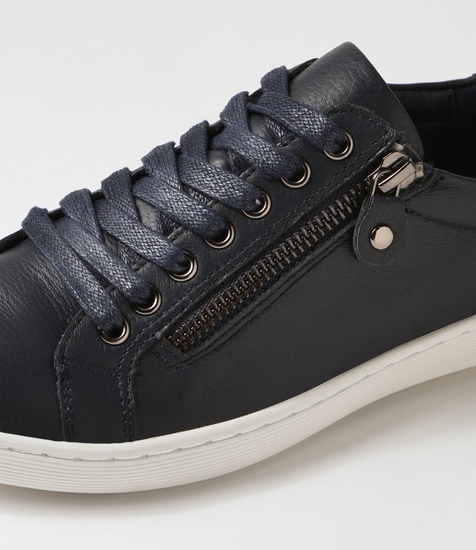 Donat Navy Leather Sneakers