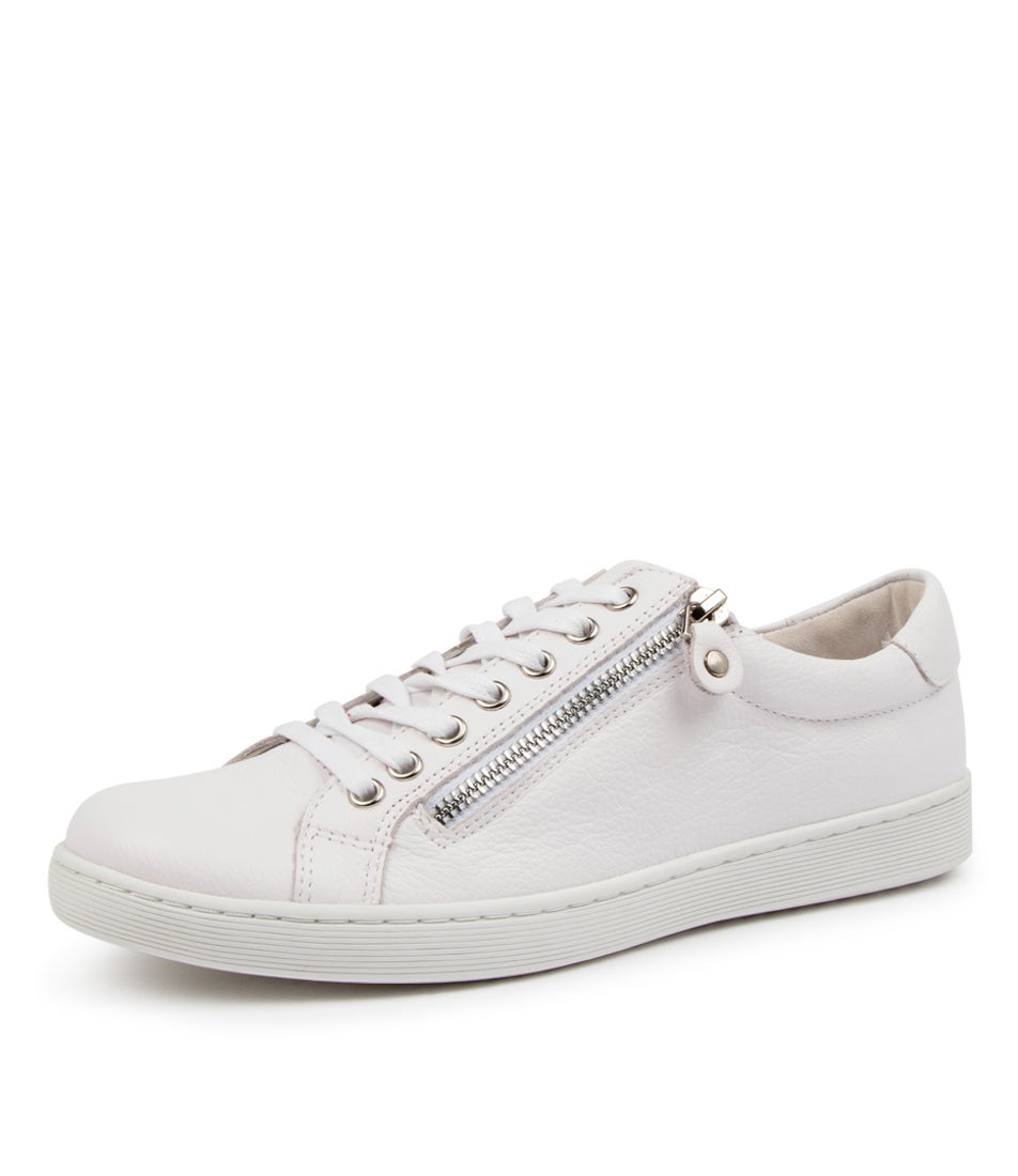 Donat-Dj-White-Leather