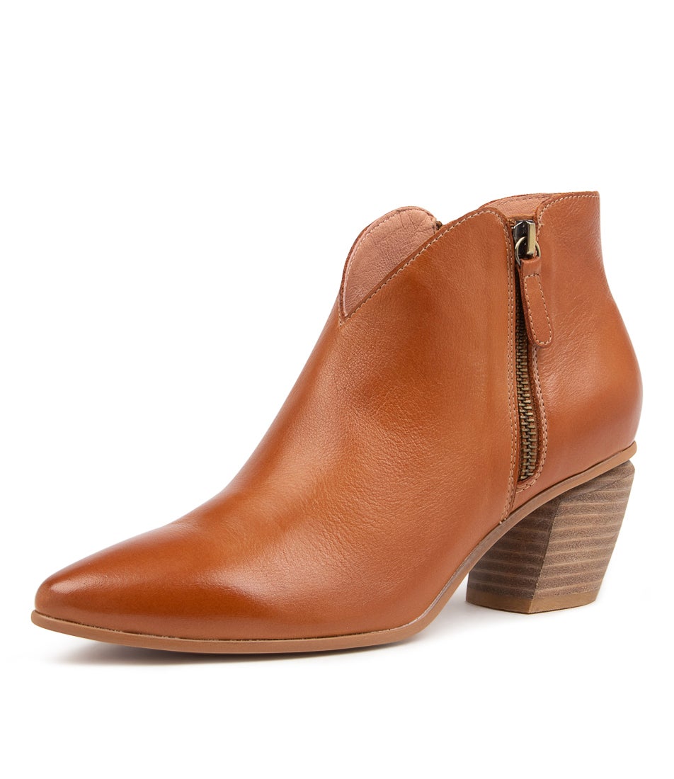 Josky Tan Leather Heeled Boots