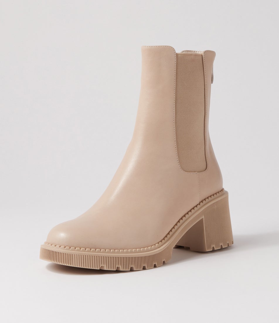 Zozo Almond Leather Chelsea Boots