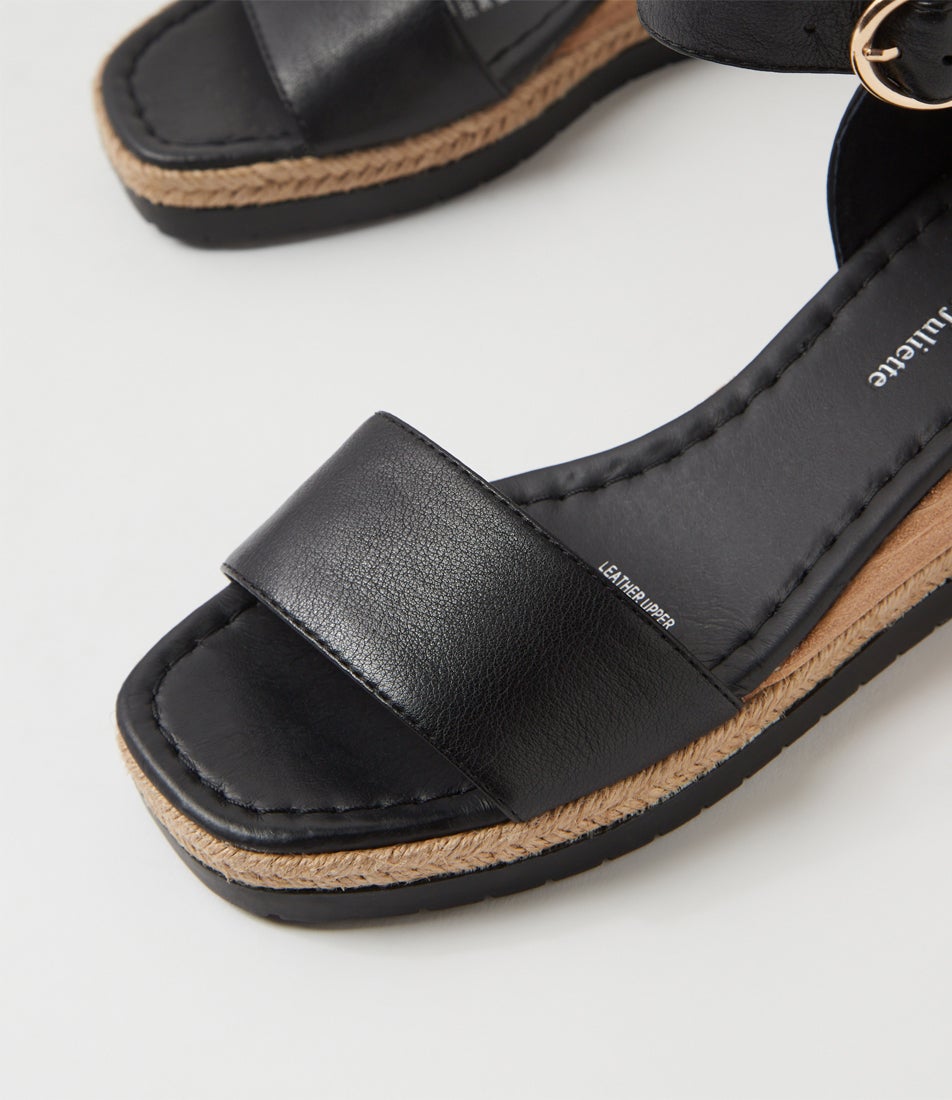 Idola Black Leather Sandals