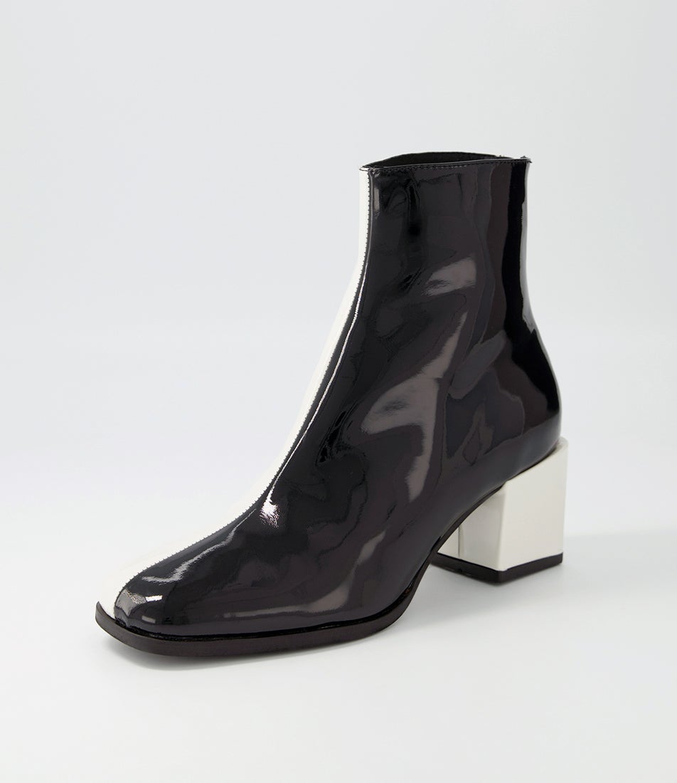 Waroni Black Ivory Patent Leather Ankle Boots
