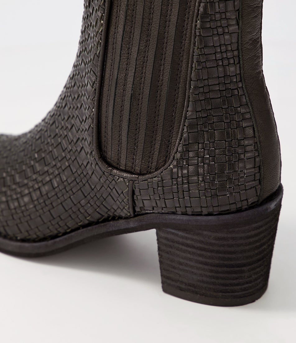 Woso Black Weave Leather Chelsea Boots