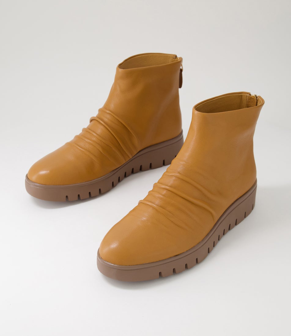 Marcheta Dark Tan Light Choc Leather Ankle Boots