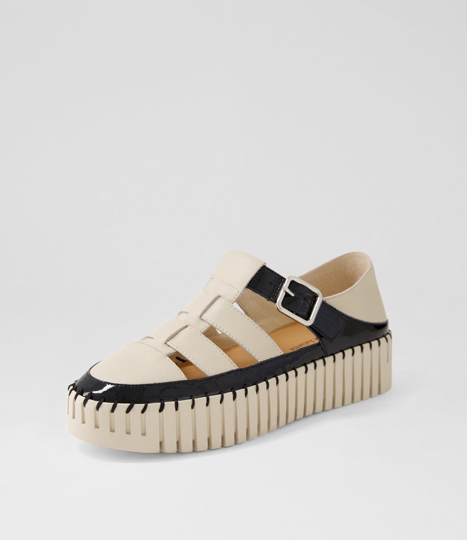 Baytown Black Almond Patent Leather Flat Shoes