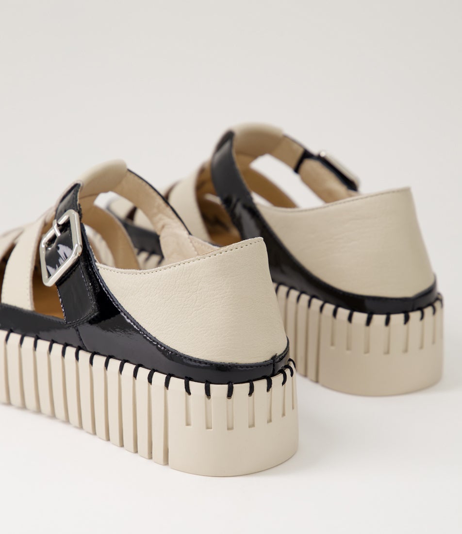 Baytown Black Almond Patent Leather Flat Shoes