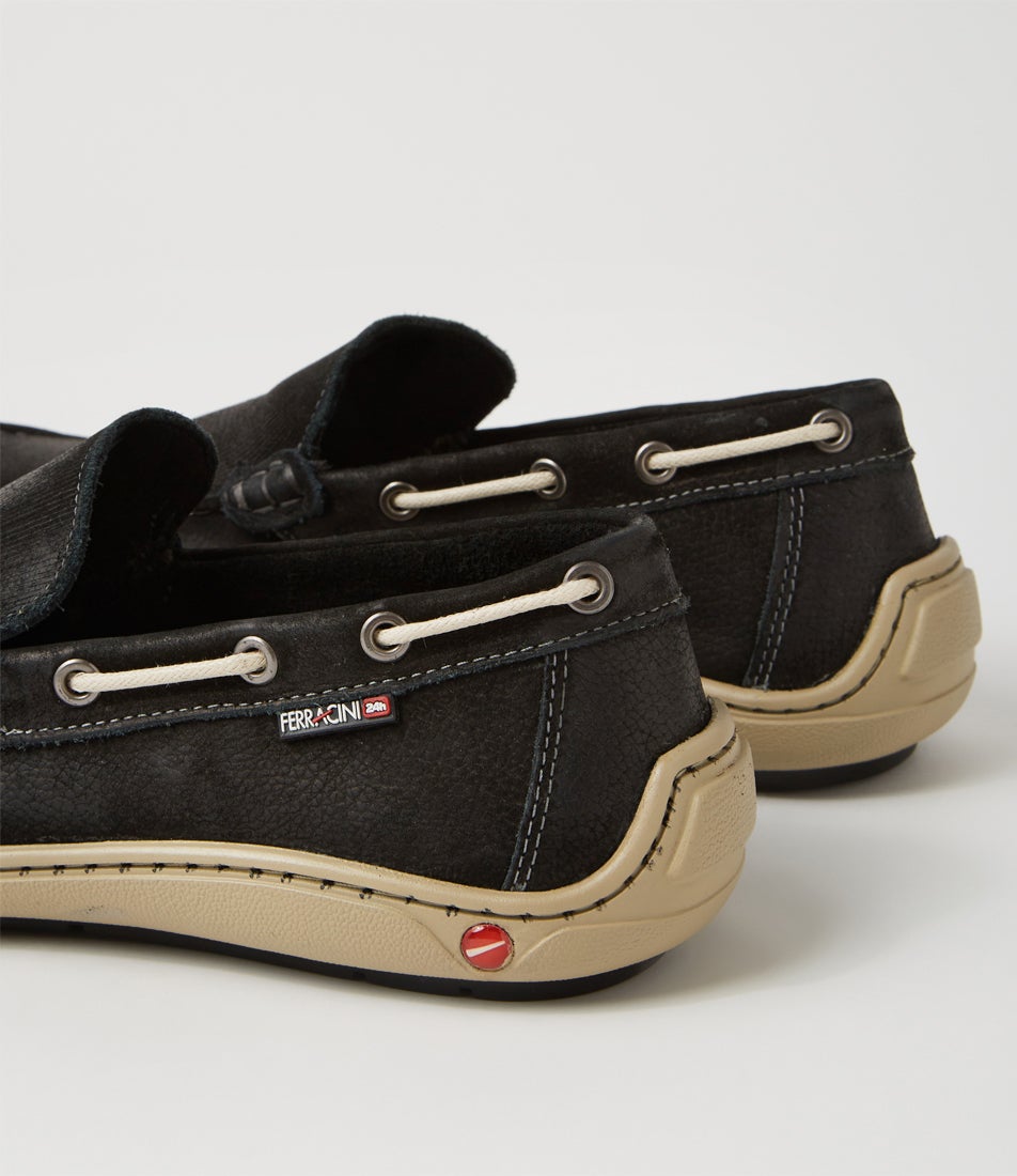 Zamon Preto Nubuck Loafers