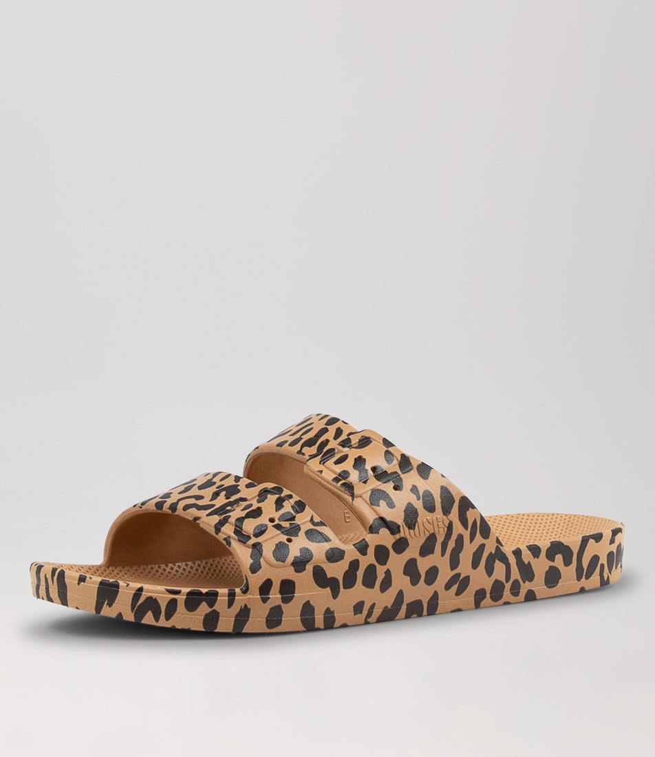 Slides W Leo Camel Sandals