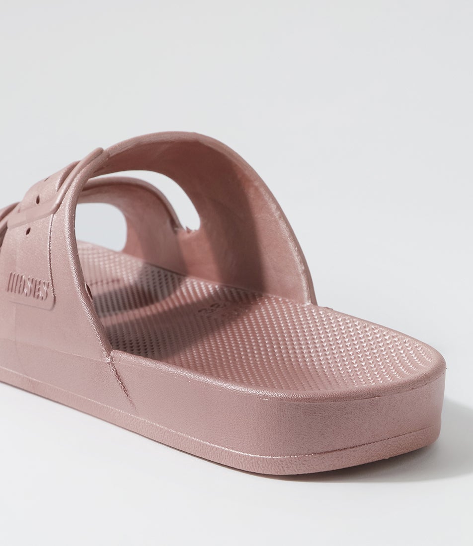 Slides W Venus Slides