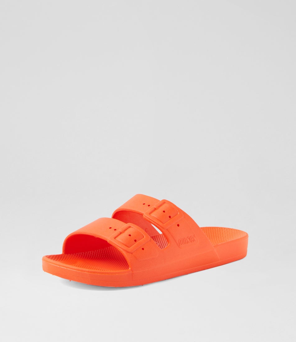 Slides W Lucy Slides