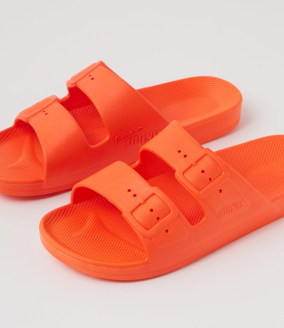 Slides W Lucy Slides