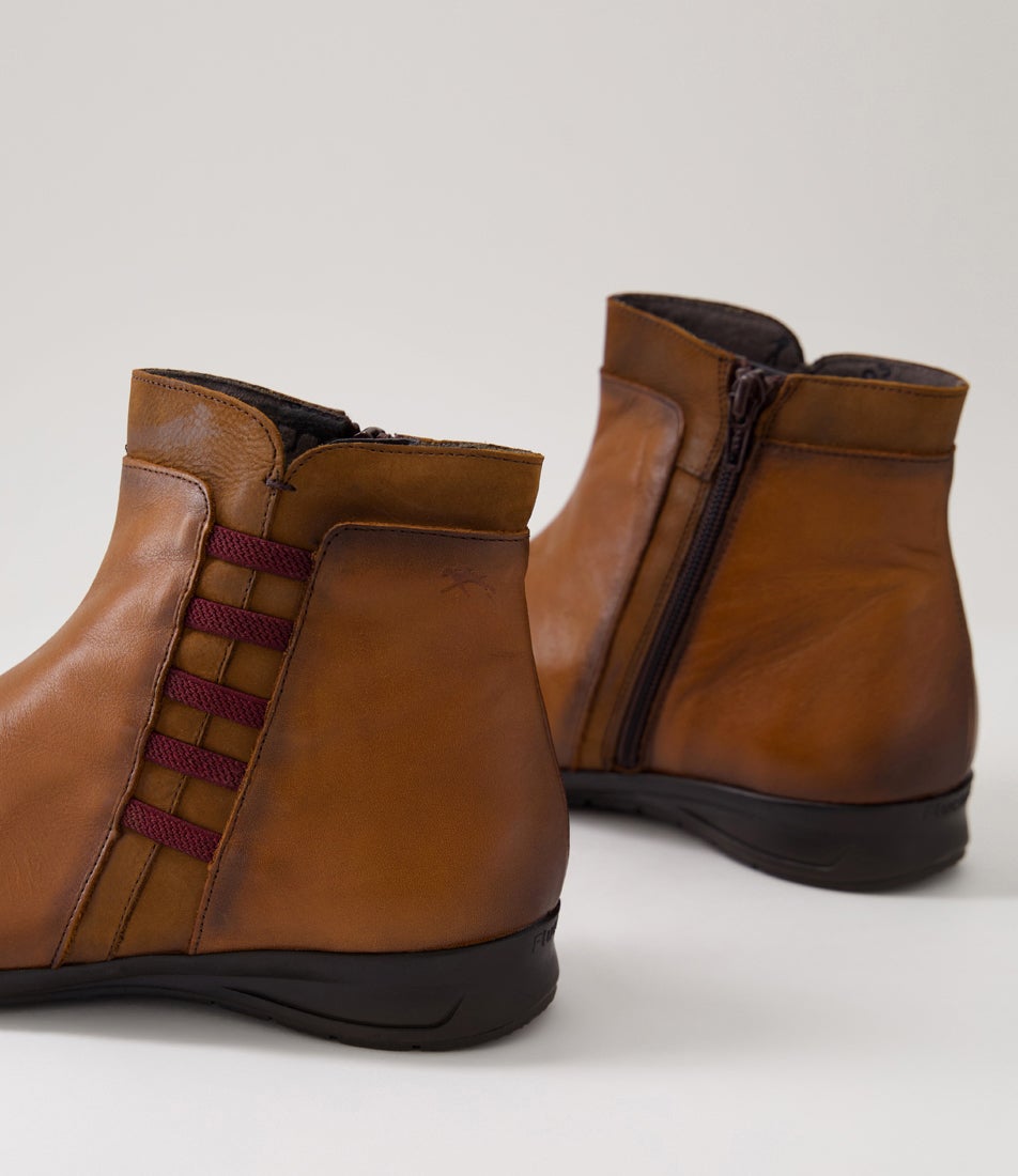 Noa Boot Cuero Nubuck Leather Ankle Boots