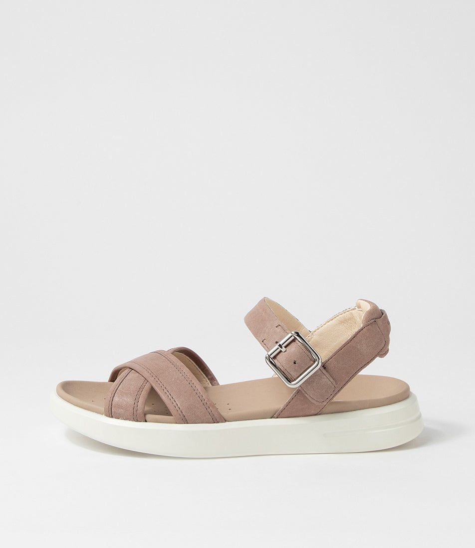 D Xand 2s B Desert Nubuck Sandals