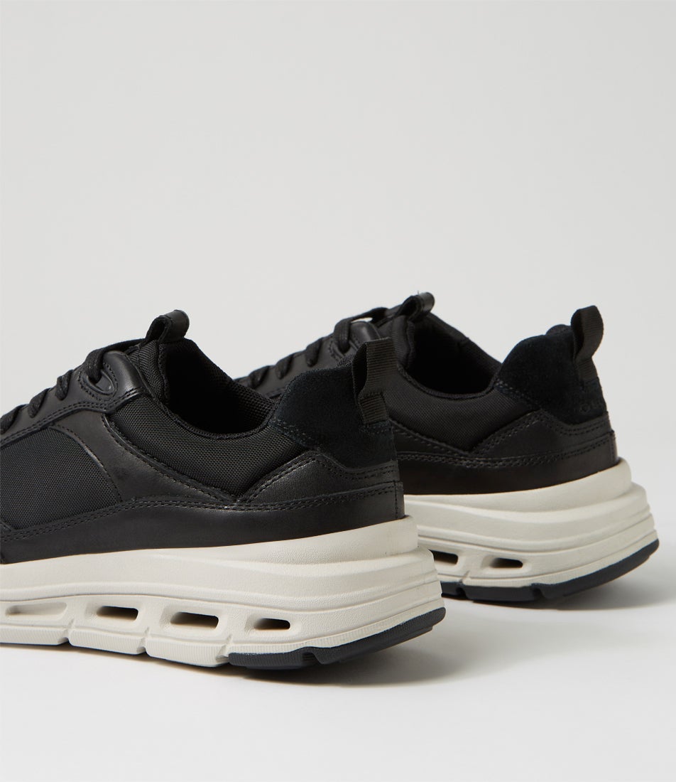 U Hoverstream A Black Leather Suede Sneakers
