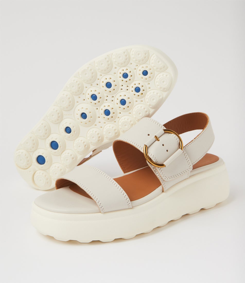 D Spherica Ec41 S B Light Sand Leather Flat Shoes