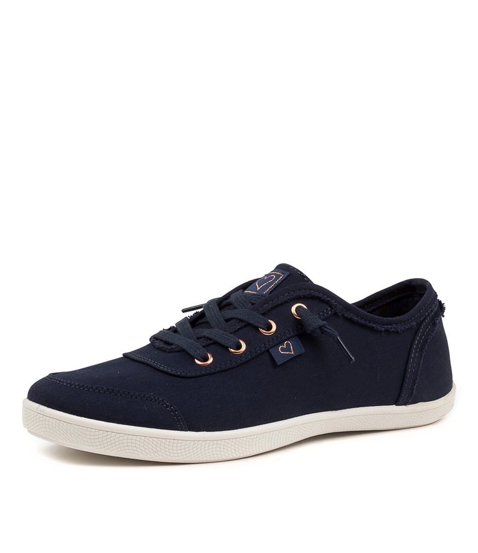 Mynka Navy Canvas