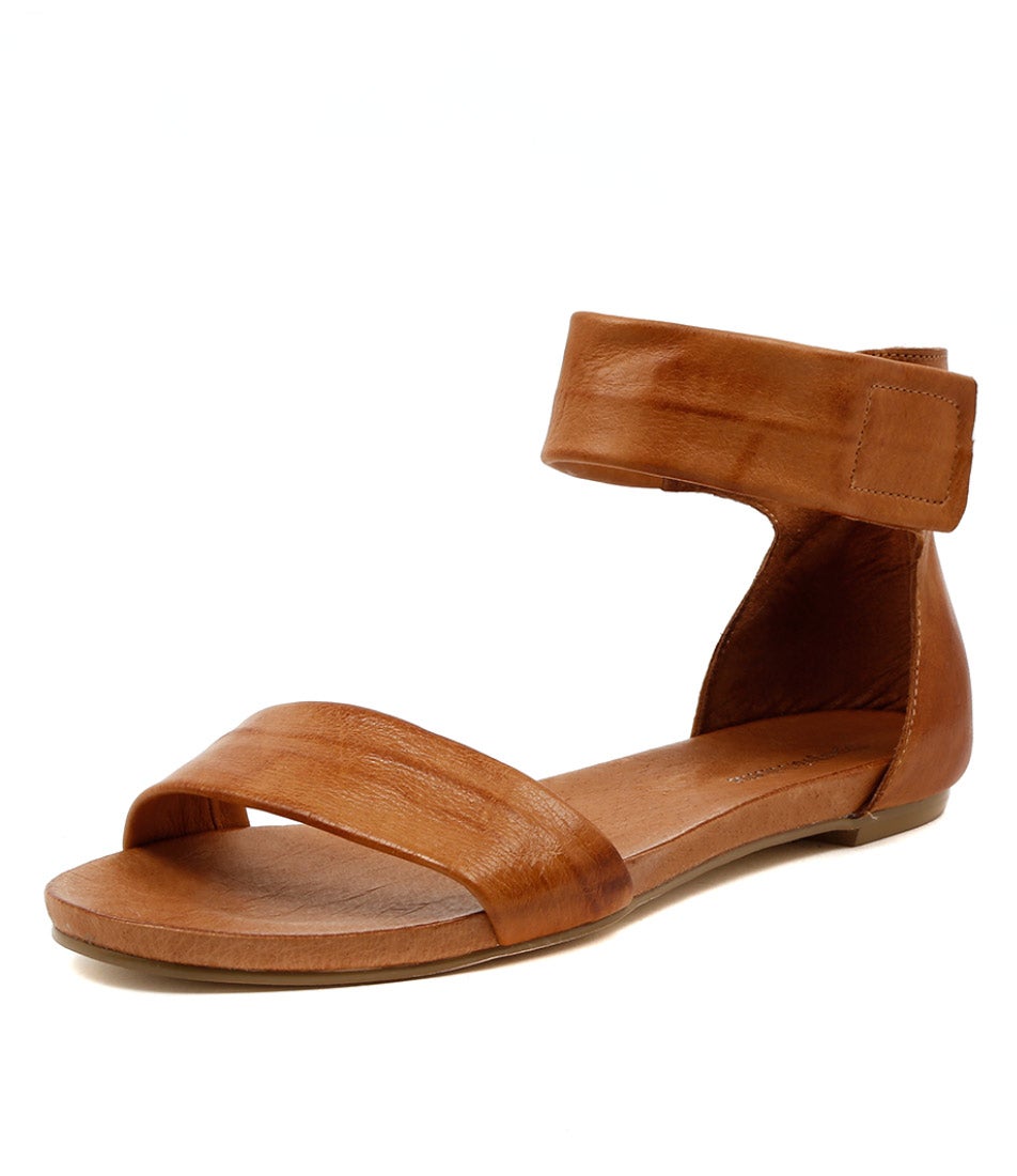 Juzz Tan Leather
