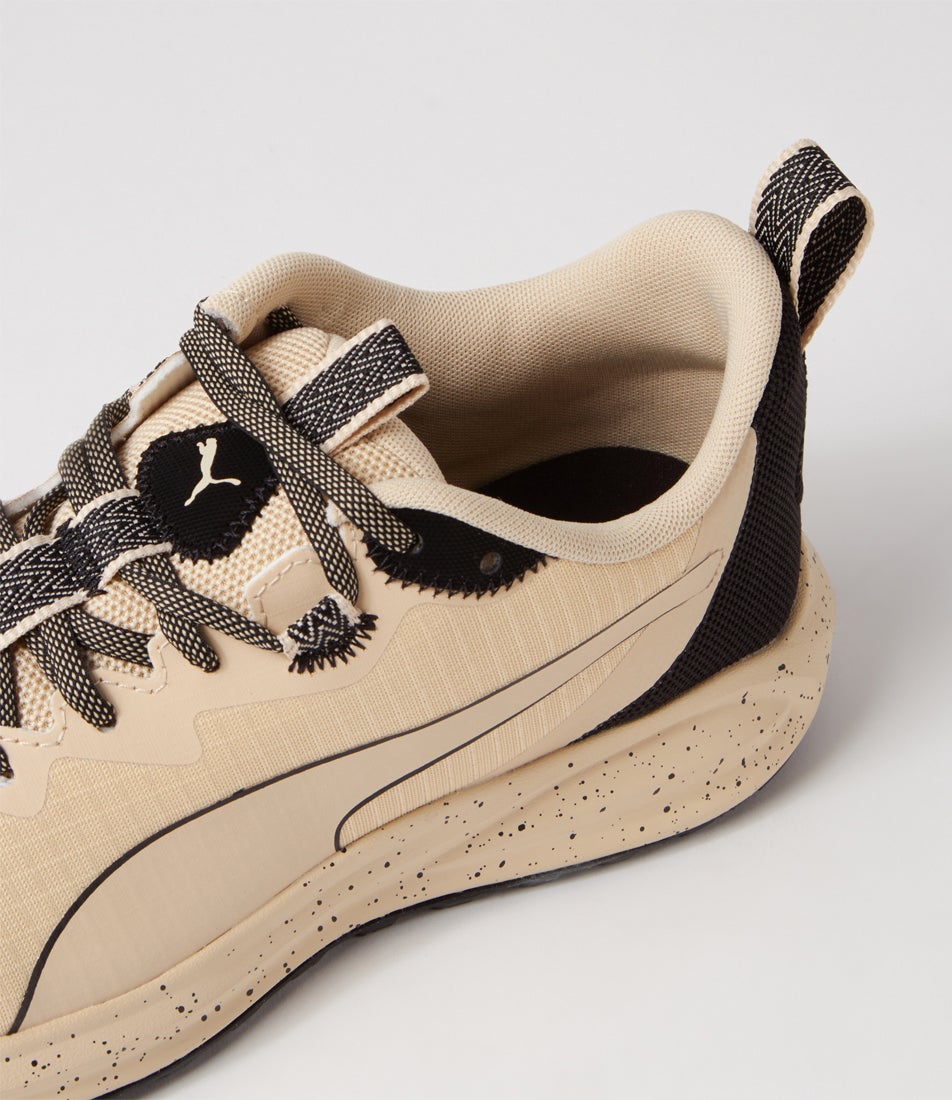 Twitch Runner Trail Granola Black Mesh Sneakers