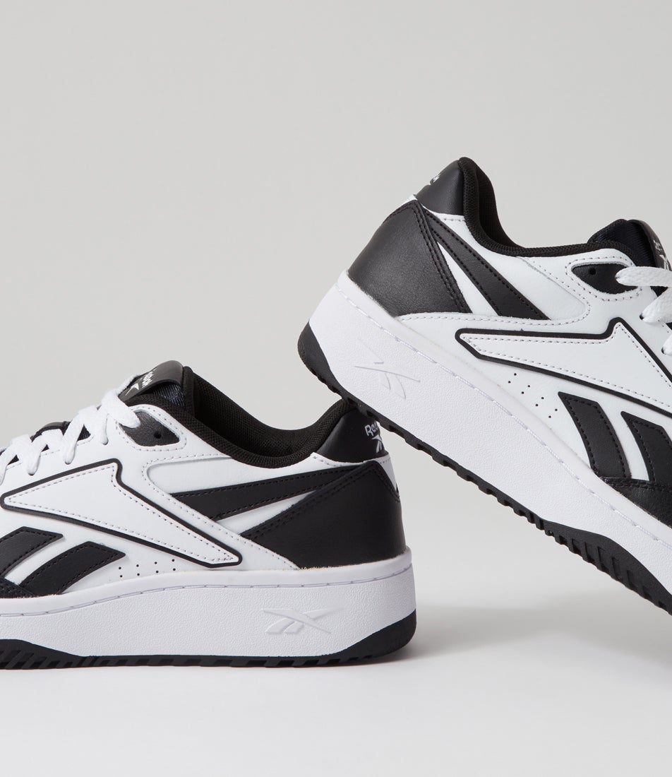 Atr Chill M-Rz-Black-White-Black-Smooth Atr Chill M-Rz-Black-White-Black-Smooth
