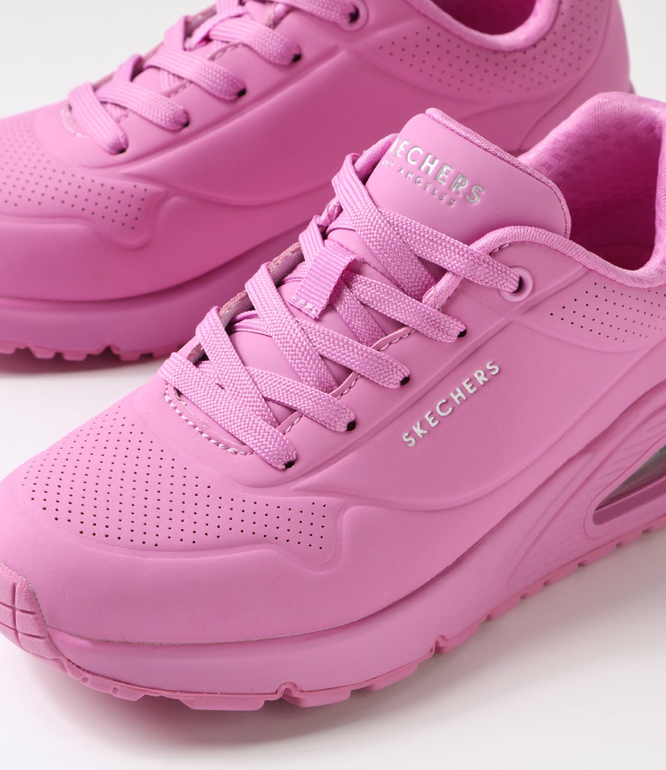 Uno Stand On Air Pink Sneakers