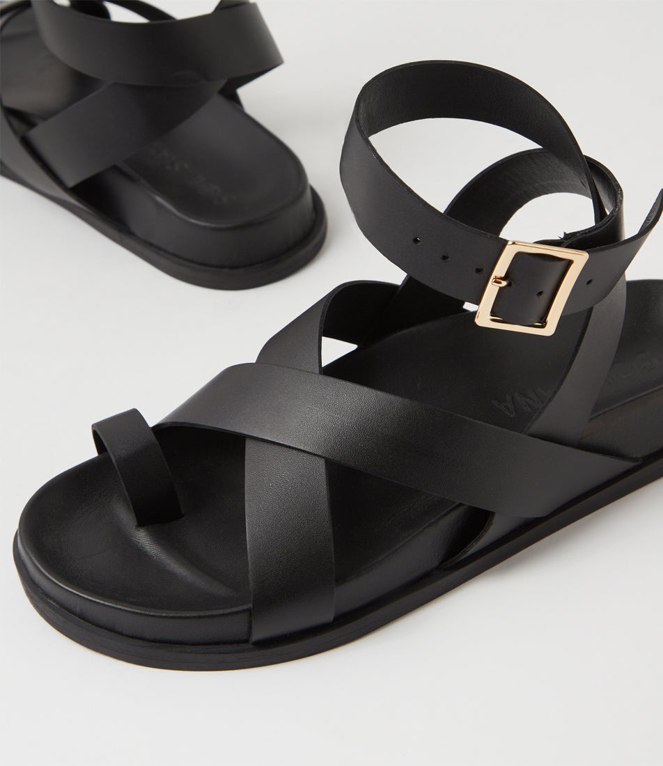 Hitch Black Leather Sandals