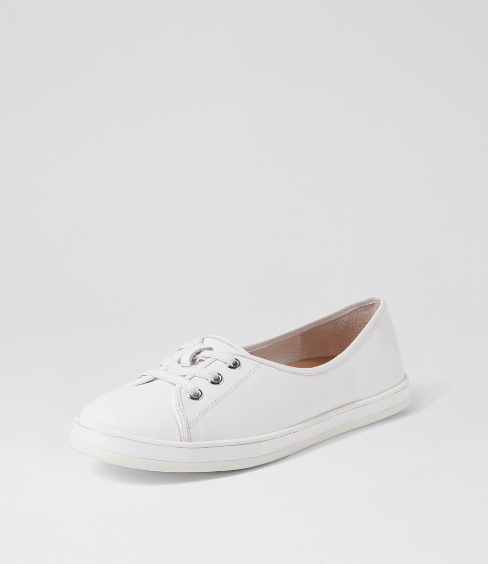 Augusts White Leather Sneakers
