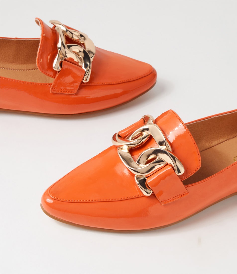 Socoro Orange Patent Leather Flat Shoes Socoro Orange Patent Leather Flat Shoes