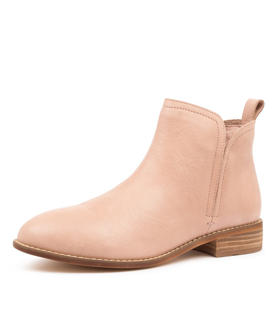Douglas Rose Leather