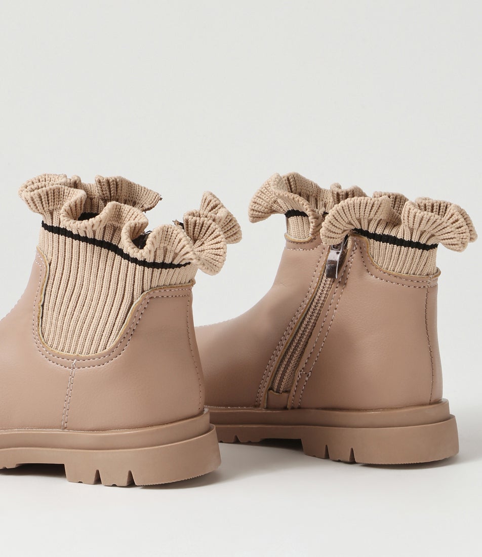 Flora Boot Tot Neutral Chelsea Boots