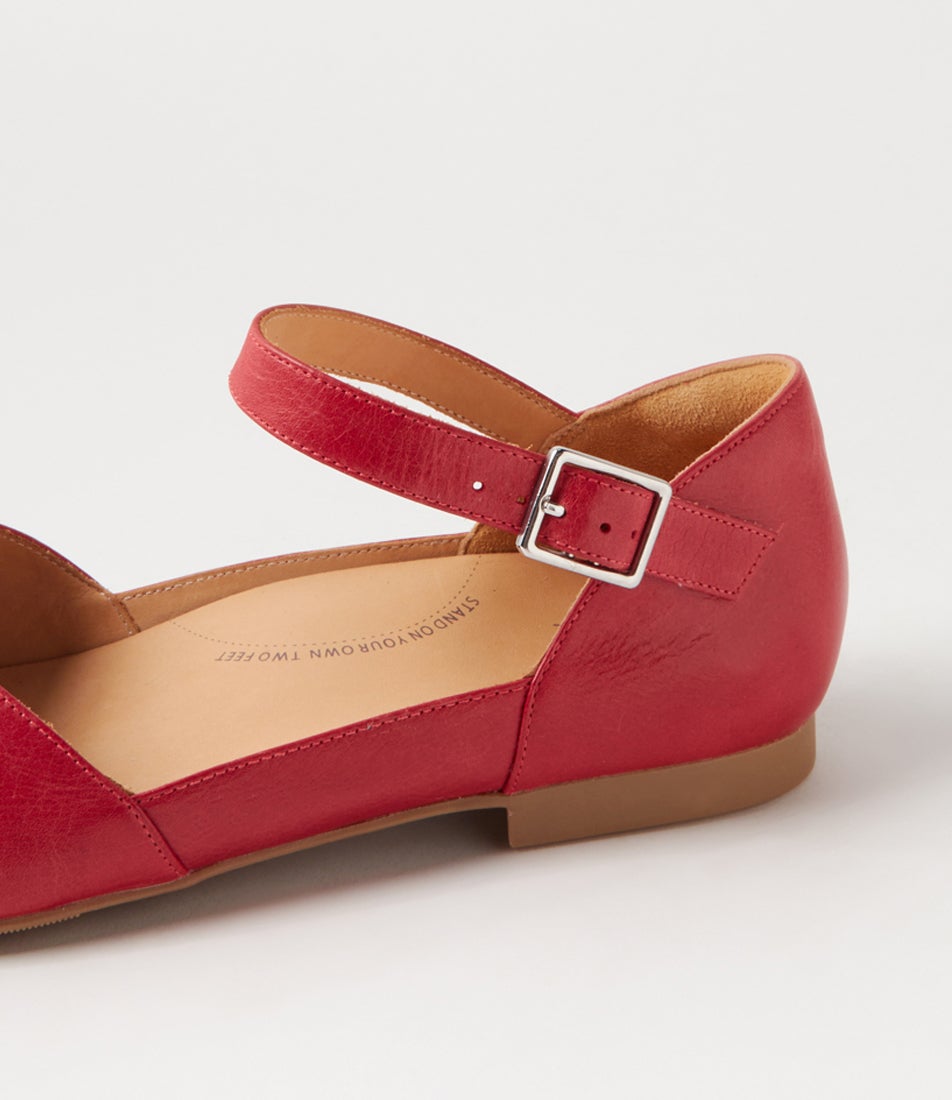 Cavalcade Xf-Zr-Dk Red-Leather