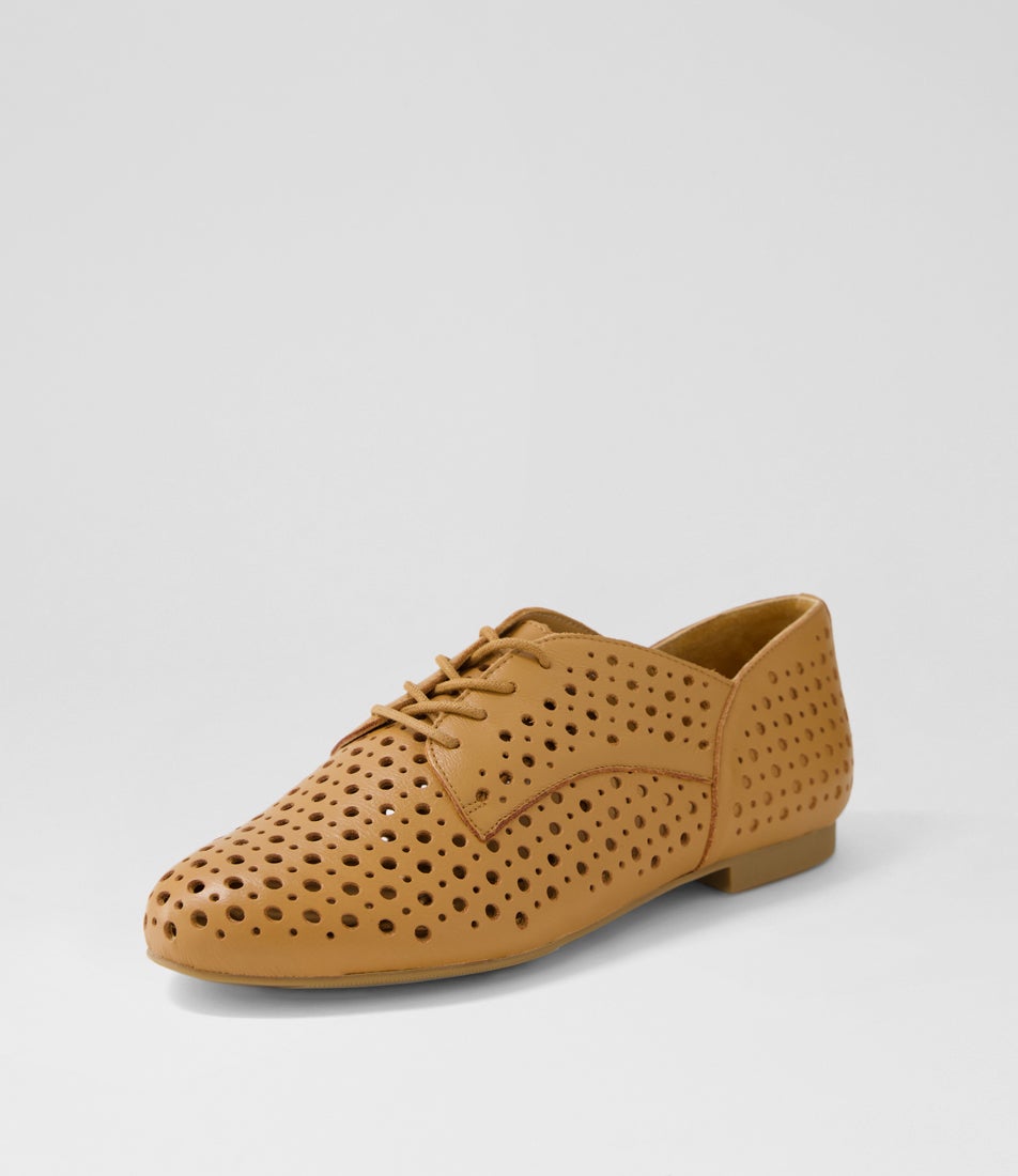 Clarey Xf Tan Leather Lace Up Flats