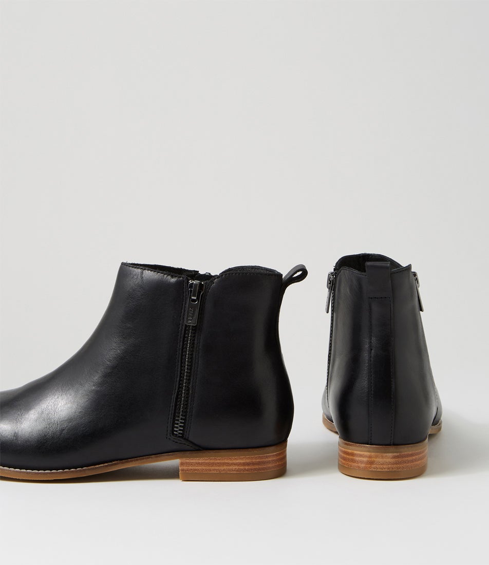Tokats Xf Black Leather Ankle Boots